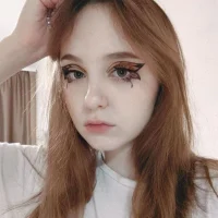 CarrieHalll's Profile Pic