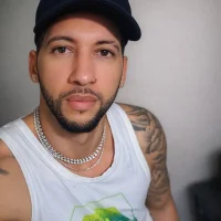 Alexbesos's Profile Pic