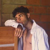 its_alejandro27's Avatar Pic