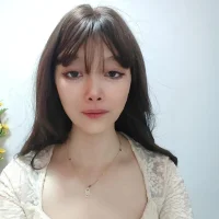 yunweishaofu webcam model