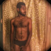 Alex-Ruhi_Officials profilbillede