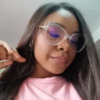 brunette_kiut's Profile Pic