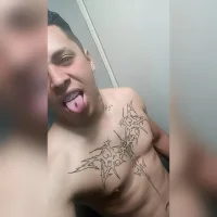 Izzyrockone의 프로필 사진