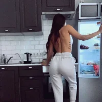 AliceSexyLuna's Profile Pic