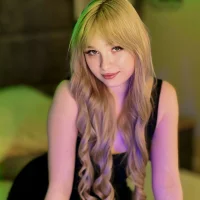 Shy_Barbie's Avatar Pic