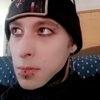 รูปอวาตาร์ของ TwiztedIncubus