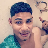 ghenrihttps's Profile Pic