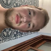 Профилна снимка на Andrewsexy18