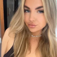 Lilyswlrdxo model avatar