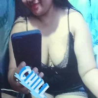 Chubbymomsh, вебкам-модель Stripchat