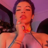 Anny_Kiitty's Avatar Pic