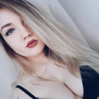 kate_summerss profilbillede