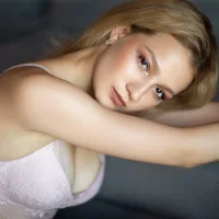 FRANCESKA_BAKER's Profile Pic