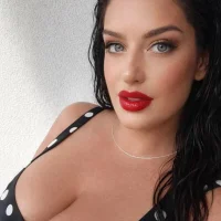 BrendaSkye's Avatar Pic