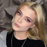 DominoBark's Profile Pic