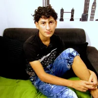 horny_loverboy's Avatar Pic