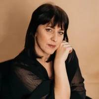 MiraLuna880's Profile Pic