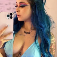 Natasha_Logan's Profile Pic
