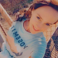 lilrosiedoll's Profile Pic