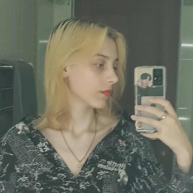 MiilaGlow Stripchat profile image