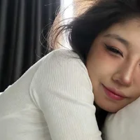 LuckyGirl-999's Avatar Photo