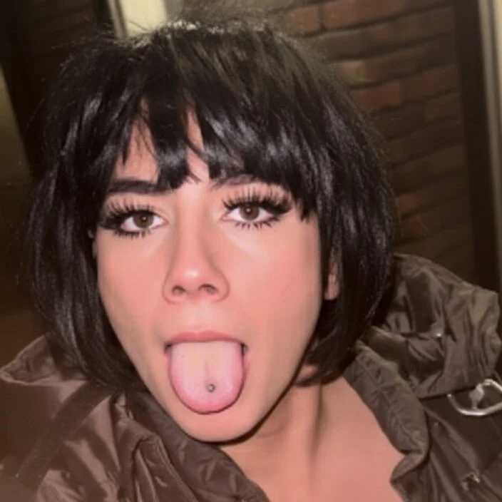 sissysubslave023 profile photo