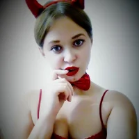 BrunnetLux's Profile Pic