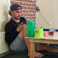 BaimLee28's Profile Pic