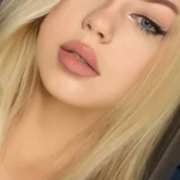 blondebarbie77's Profile Pic