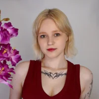 LinetteRussaw's Profile Pic