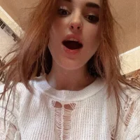 Juliya_Vang's Profile Pic