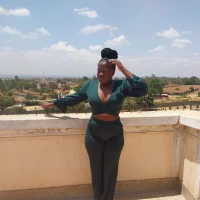 queen_roxxie
