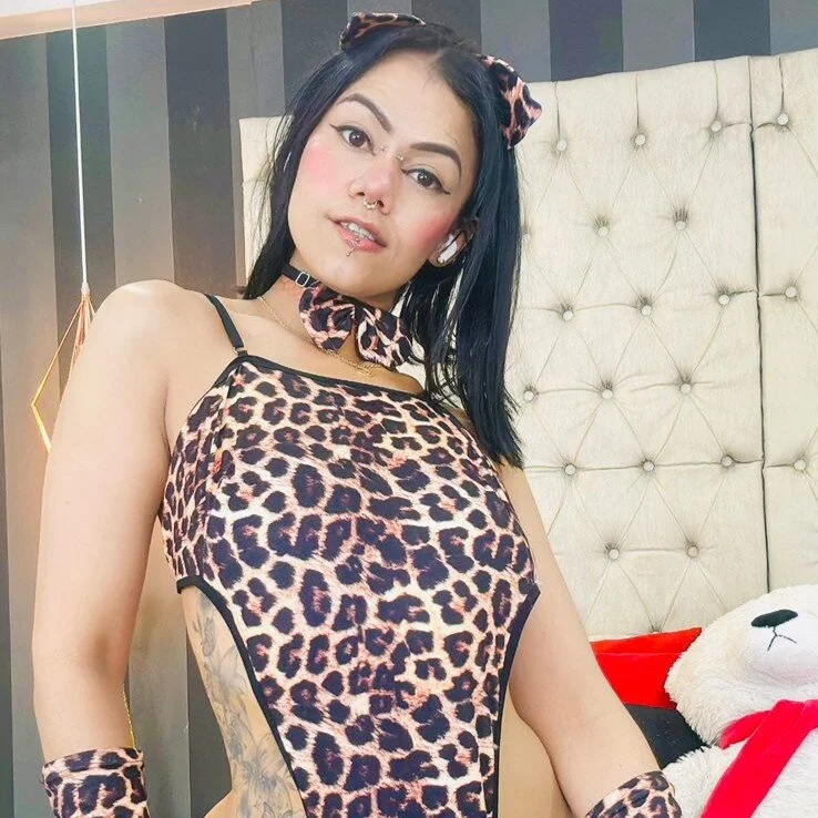 AngelinaDustin profile photo