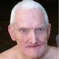 SkinheadSlaveのアバター写真