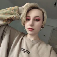 FloraAshburn's Profile Pic