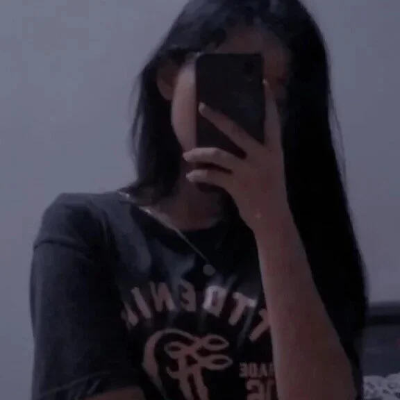 Radhika_4_you Stripchat profile image