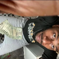 rex808's Avatar Pic
