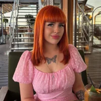 Slika avatara modela VelvetEmber