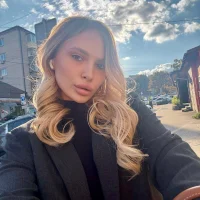 barbieemi0's Avatar Photo