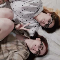 RandiElin Φωτ, Προφίλ