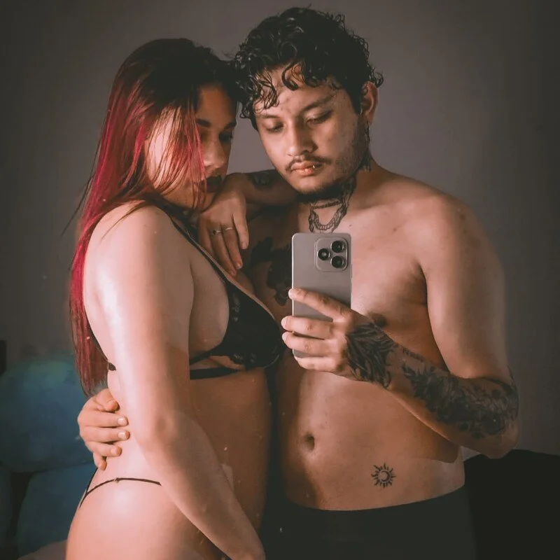 VelvetAndShadowsx