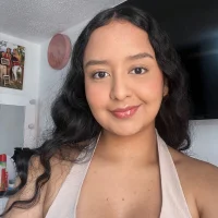 Meli28's Profile Pic