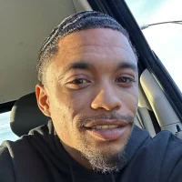 whiz666 的个人资料图片