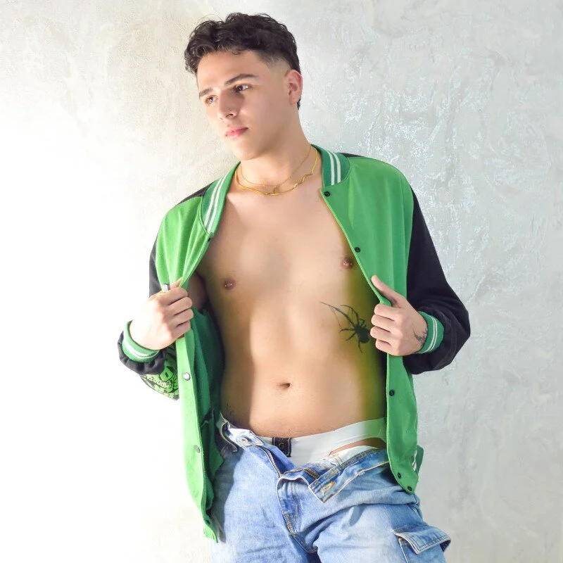 cam_suaza Stripchat profile image