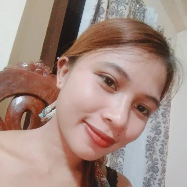 wildsexypinay33x live cam profile