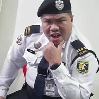 OfficerJohn Adlı Modelin Avatarı
