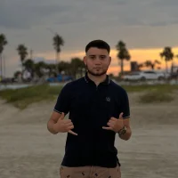 andy_sq's Profile Pic