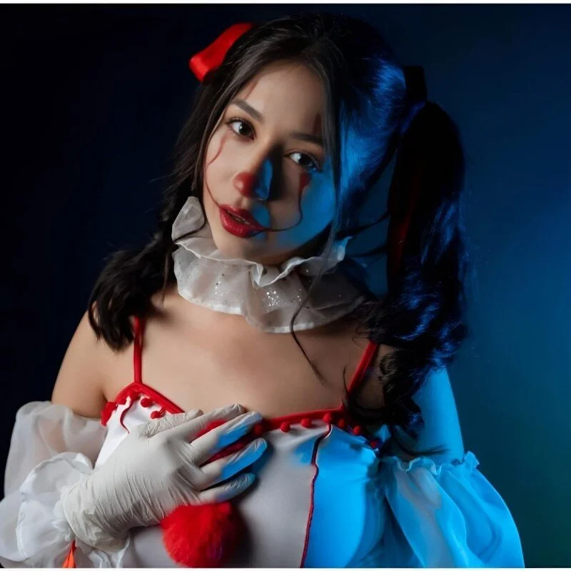 VictoriaRouge_