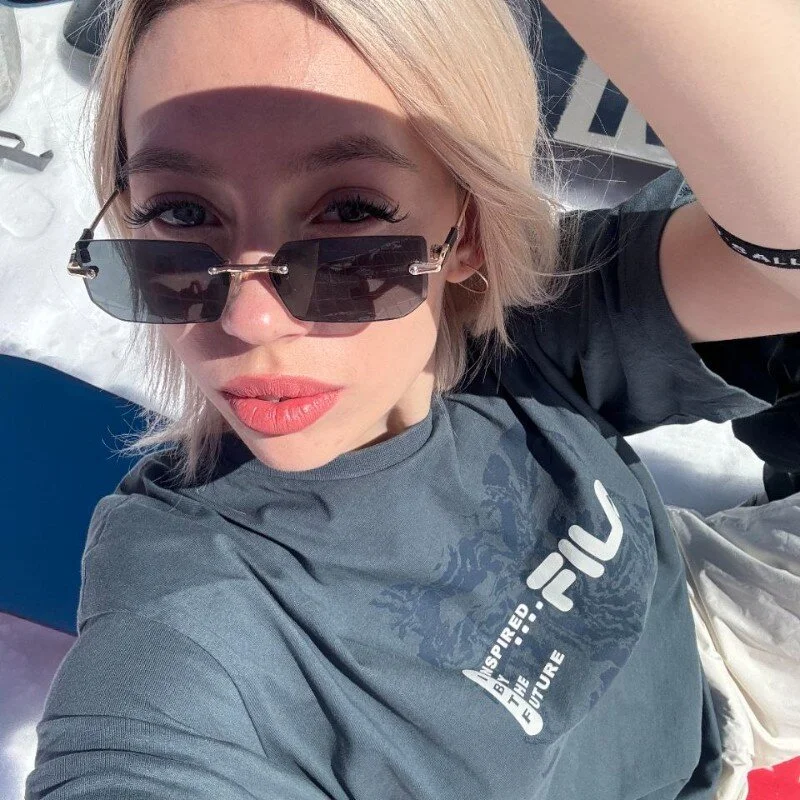 BlondeKelly