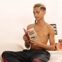 Profilová fotka CharlieeBlak3